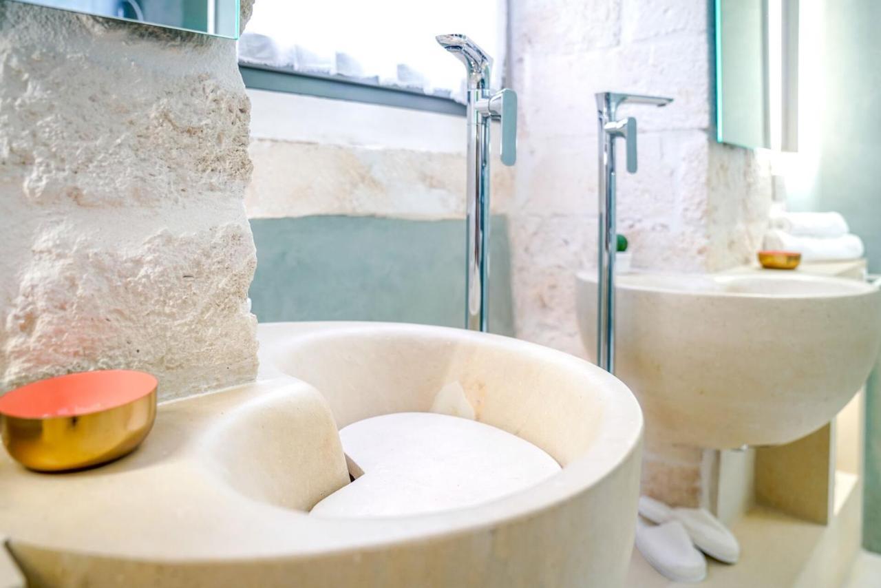 Palazzo Vico Bianco Raro Villas Homes Collection Ostuni Buitenkant foto