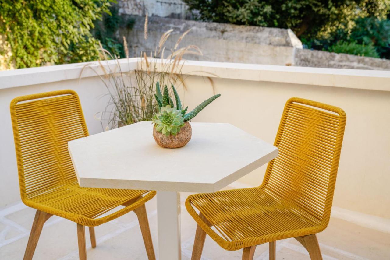 Palazzo Vico Bianco Raro Villas Homes Collection Ostuni Buitenkant foto